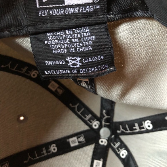 New Era 9Fifty Oakley Snap Back Hat - Picture 13 of 14